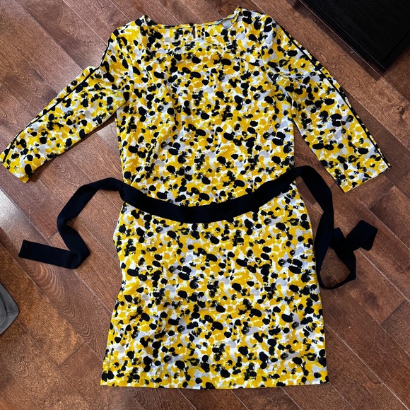 Dress - Picture 1 of 1